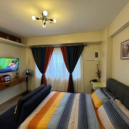Condo Home With Fast Wifi In Bacolod City Exterior foto